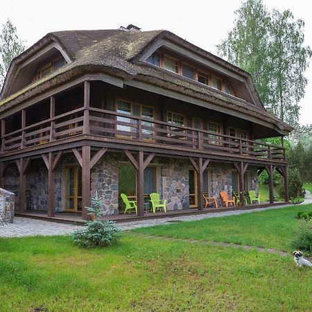 Gasthaus Dzeni Amatciems Exterior foto
